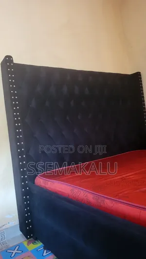 5×6 Comfortable Bed Black Color Plus It's Eurofoam Mattress on Sell
