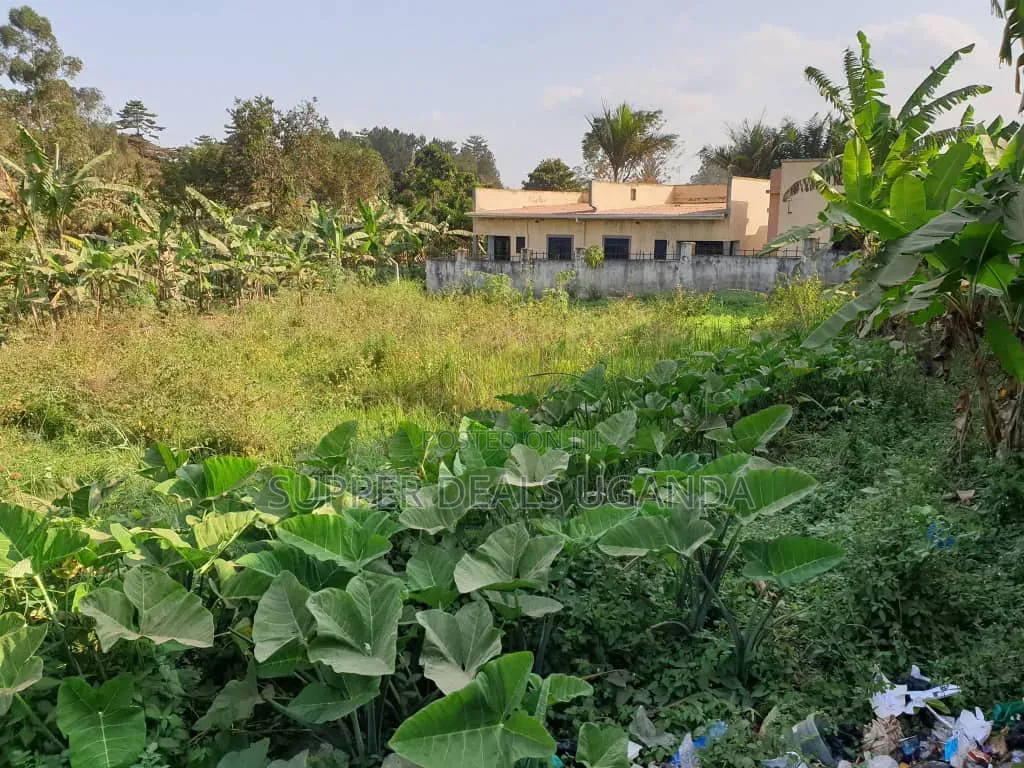 40by40ft Plot for Sale in Gayaza