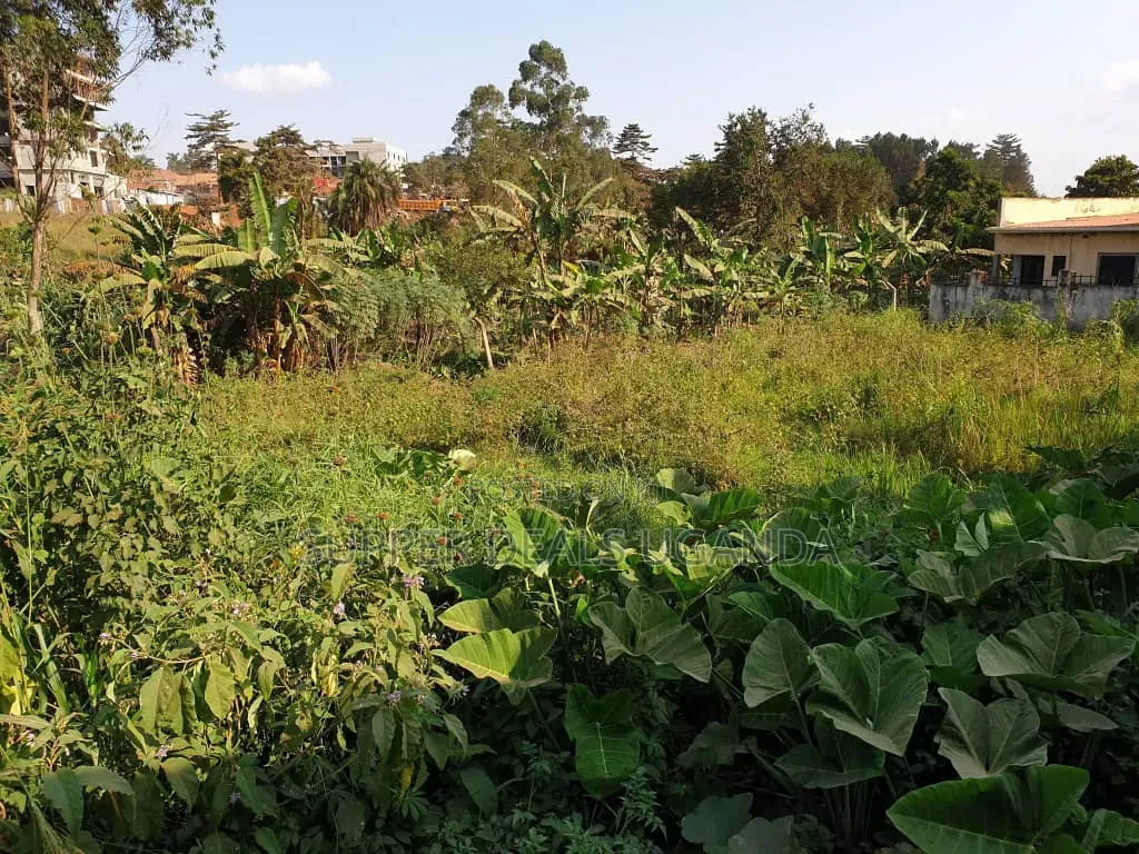 40by40ft Plot for Sale in Gayaza