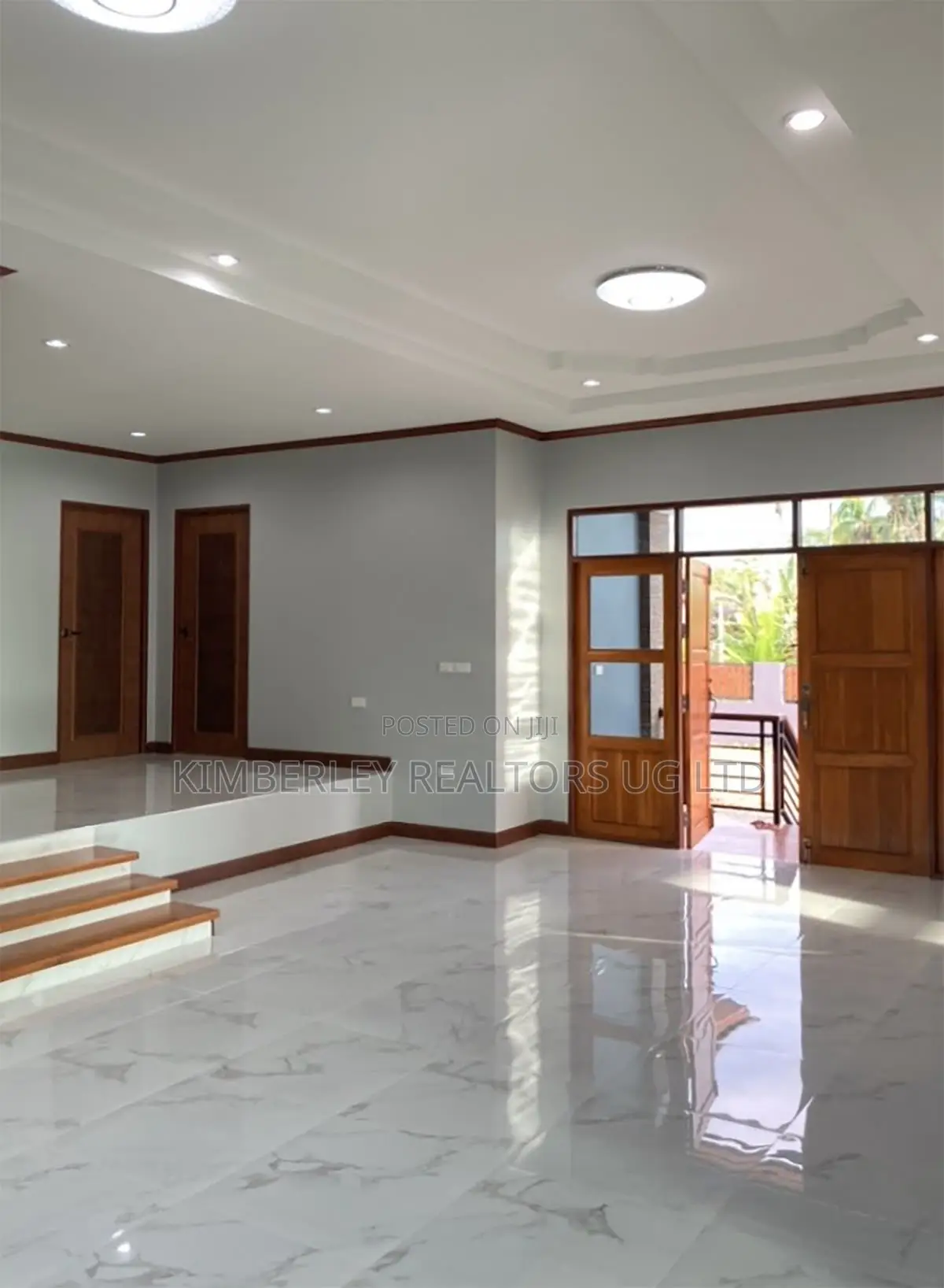5bdrm House in Division A for sale