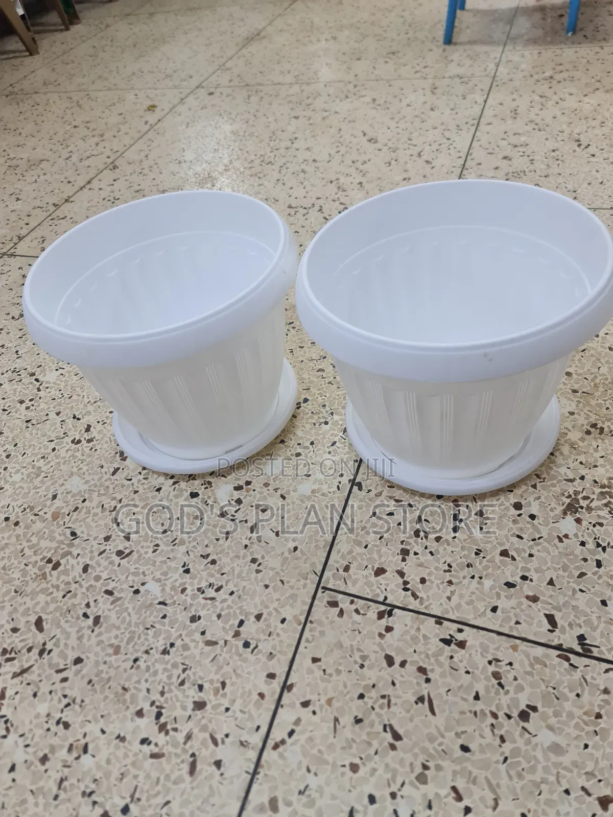 Splash Plastic Flower Pots Plastic Flower Pots