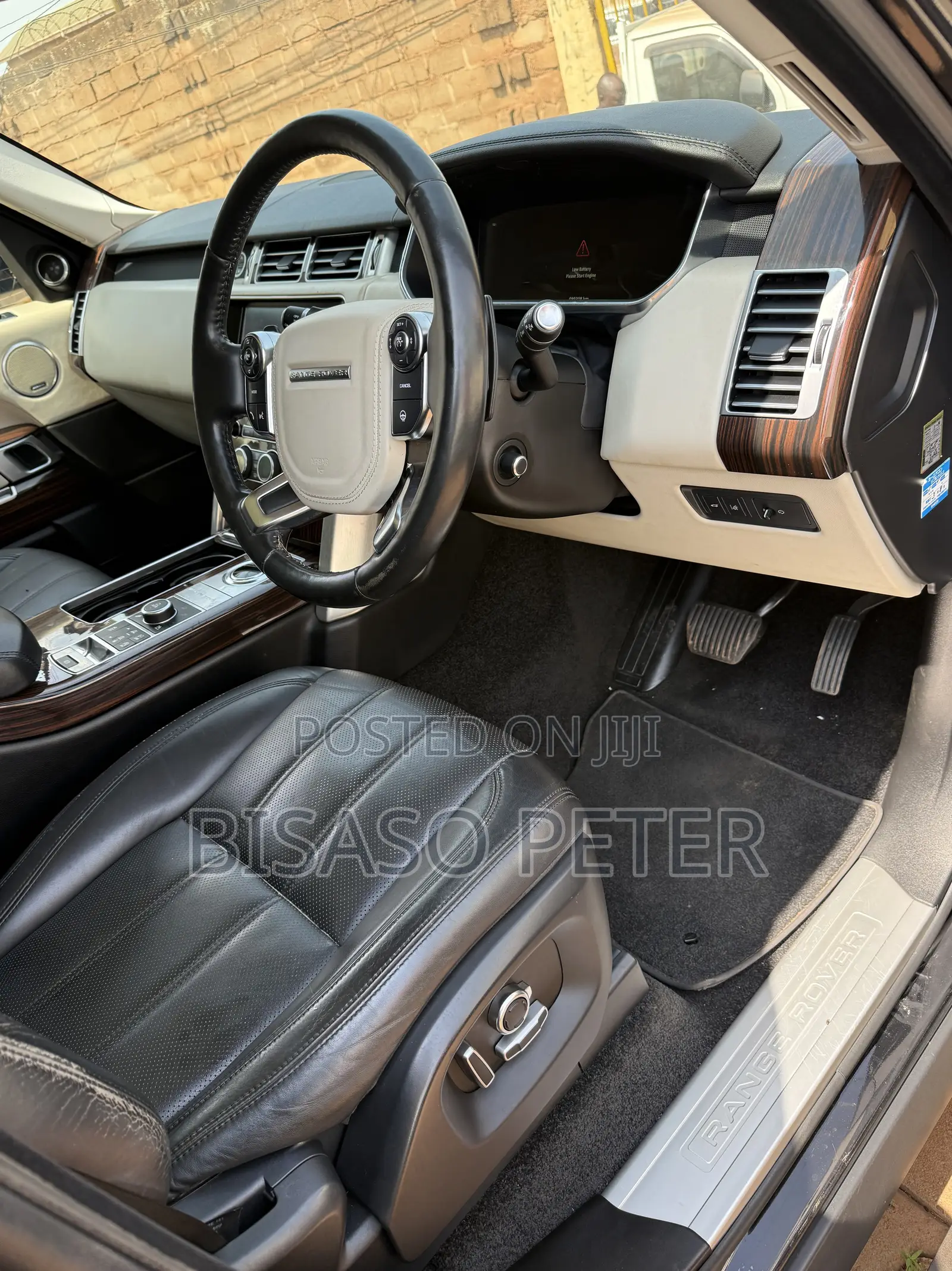 Land Rover Range Rover Vogue 2017 Black