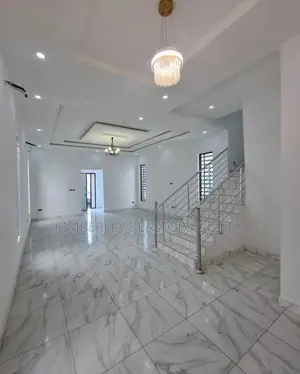 5bdrm House in Division A for sale