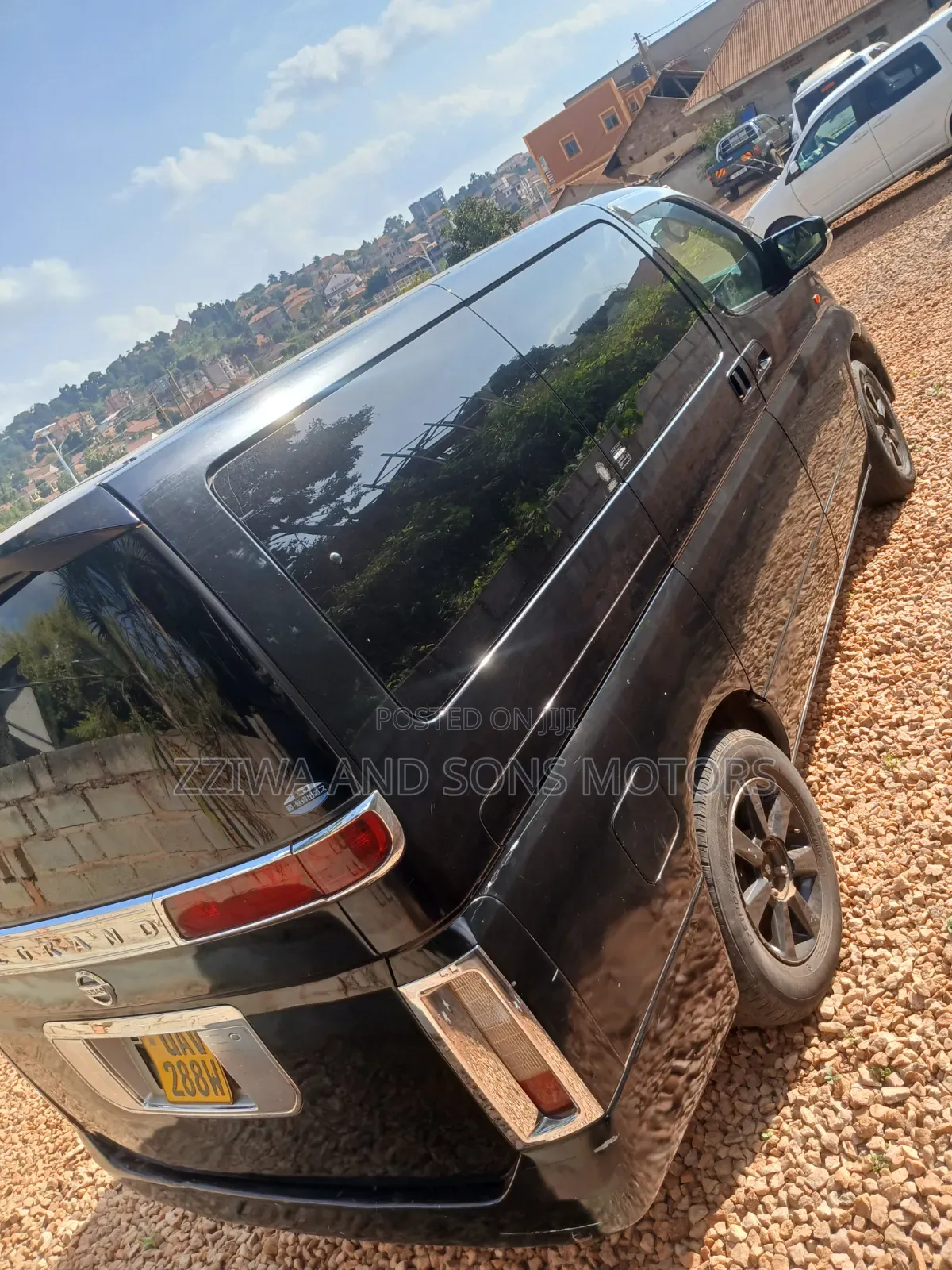 Nissan Elgrand SV Premium 2014 Black