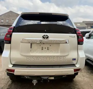 Toyota Land Cruiser Prado 2.8 2020 White
