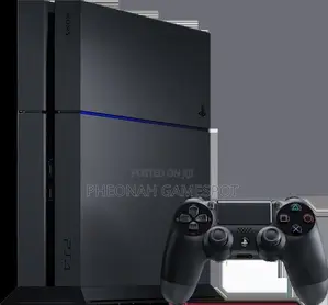 Ps4 Standard Bundle With 2 Pads and Over 12 Great Games