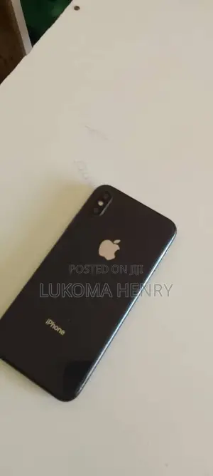 Apple iPhone X 64 GB Black