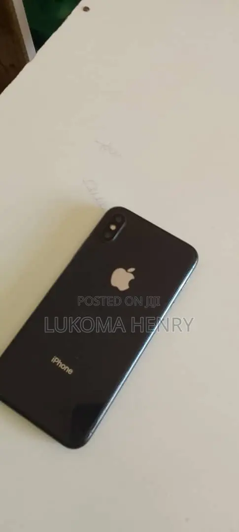 Apple iPhone X 64 GB Black