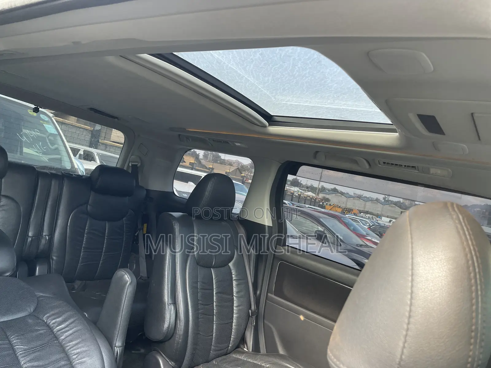 Toyota Alphard 2.4 Hybrid AWD 2015 White