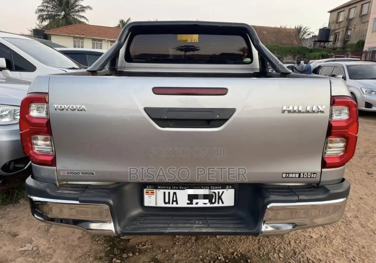 Toyota Hilux 2.8 Diesel 2020 Silver