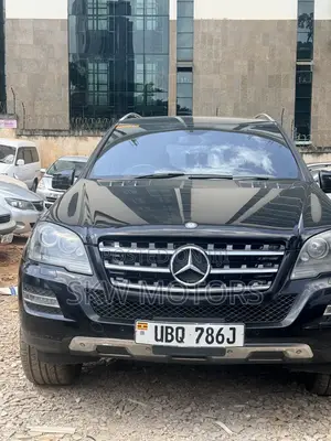 Mercedes-Benz M Class 2011 Black
