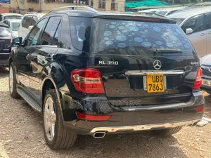 Mercedes-Benz M Class 2011 Black