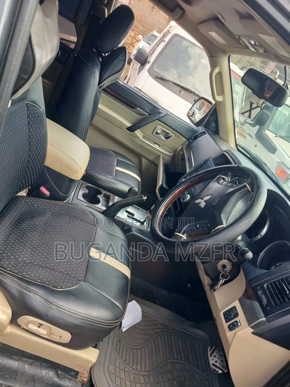 Mitsubishi Pajero 2008 Gray
