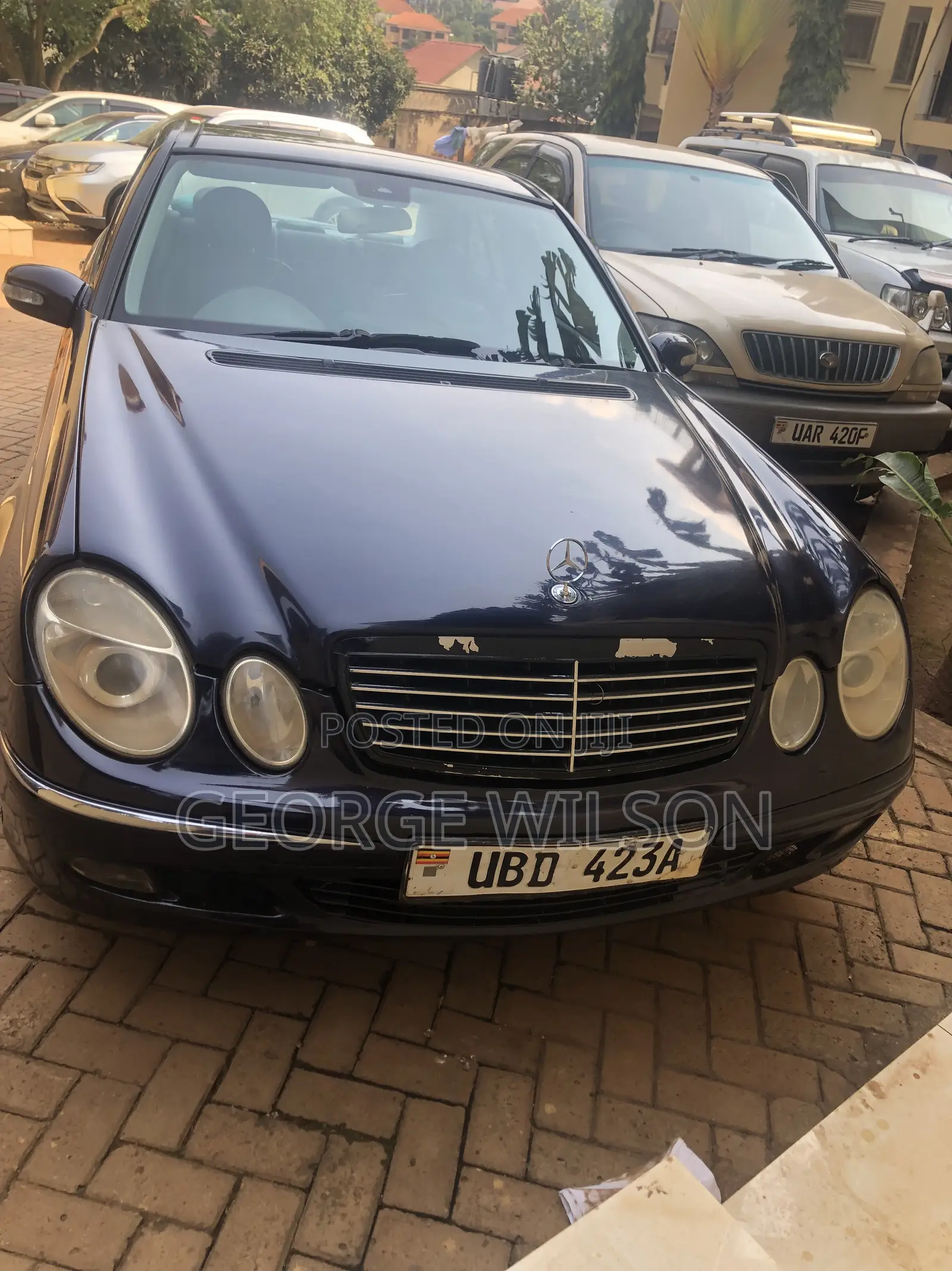 Mercedes-Benz E320 2004 Blue