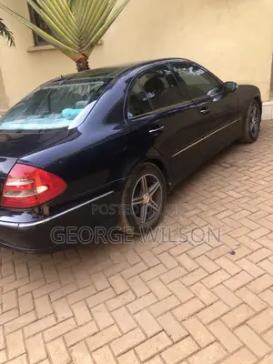 Mercedes-Benz E320 2004 Blue