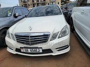 Mercedes-Benz 2422 2024 White