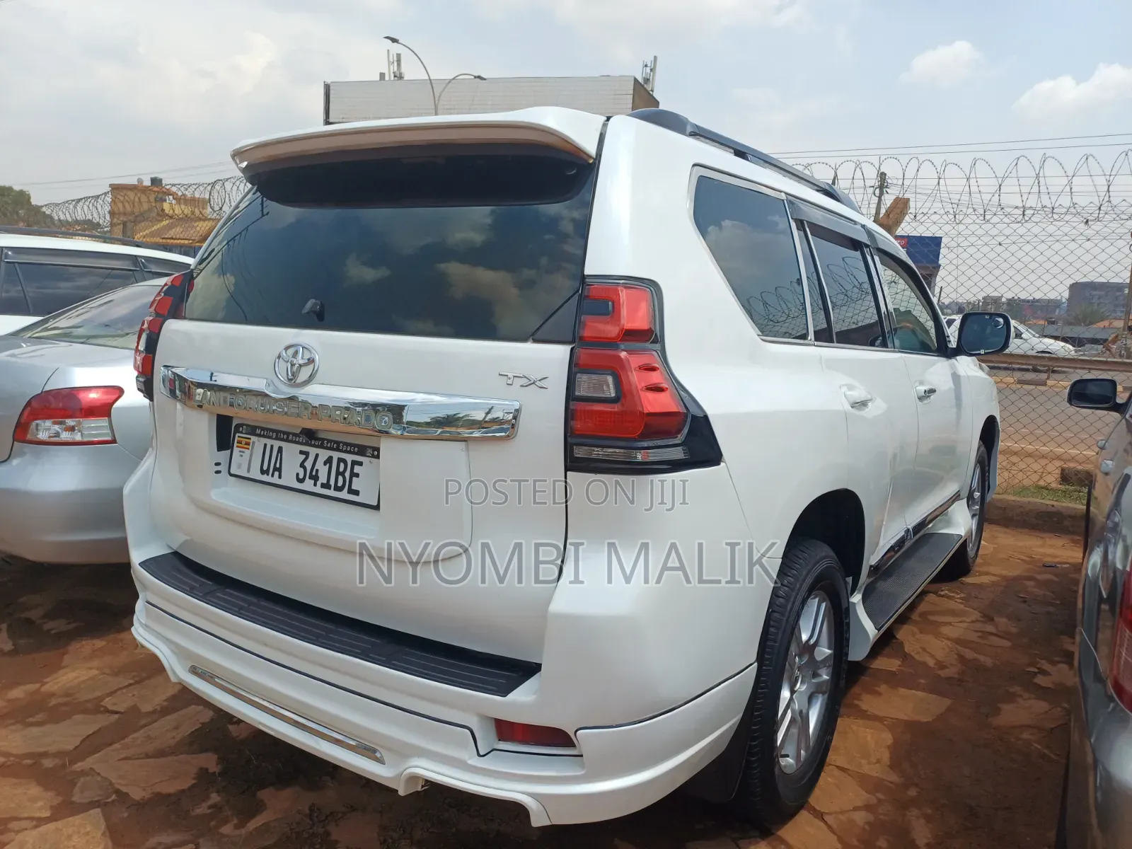 Toyota Land Cruiser Prado 2014 White