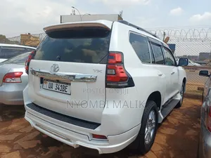 Toyota Land Cruiser Prado 2014 White