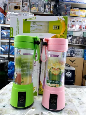 Portable and Rechargeable Battery Juice Blender
