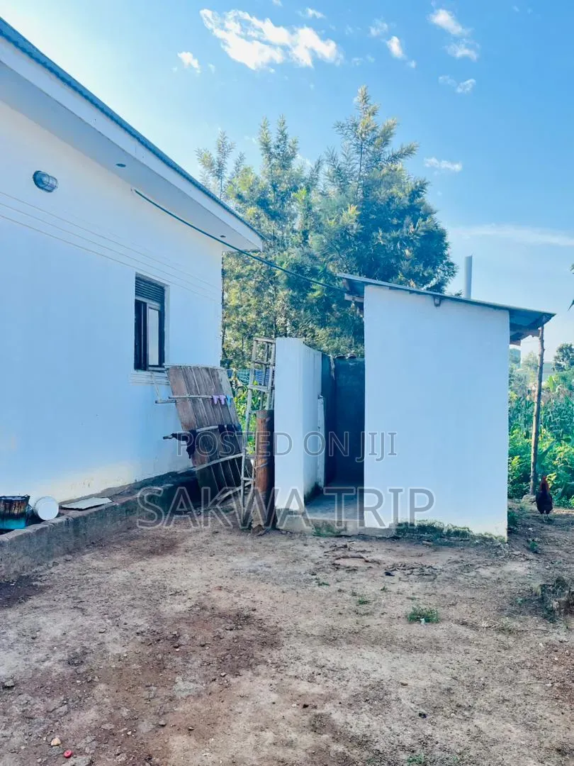 2bdrm House in Near Industrial Park, Mbale for sale