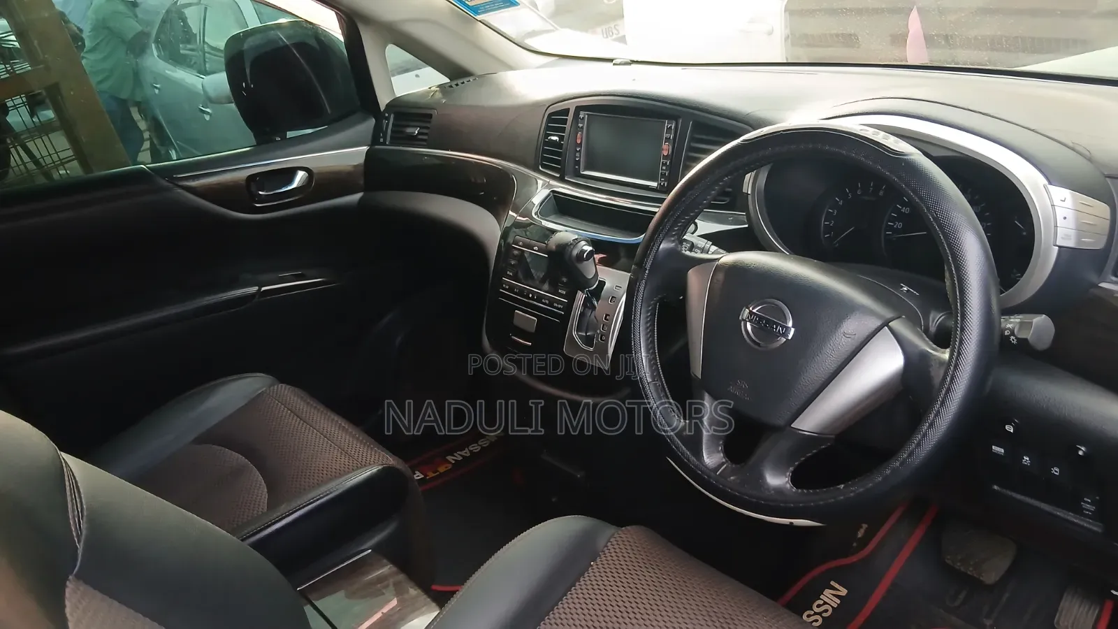 Nissan Elgrand 2018 Gray