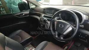 Nissan Elgrand 2018 Gray