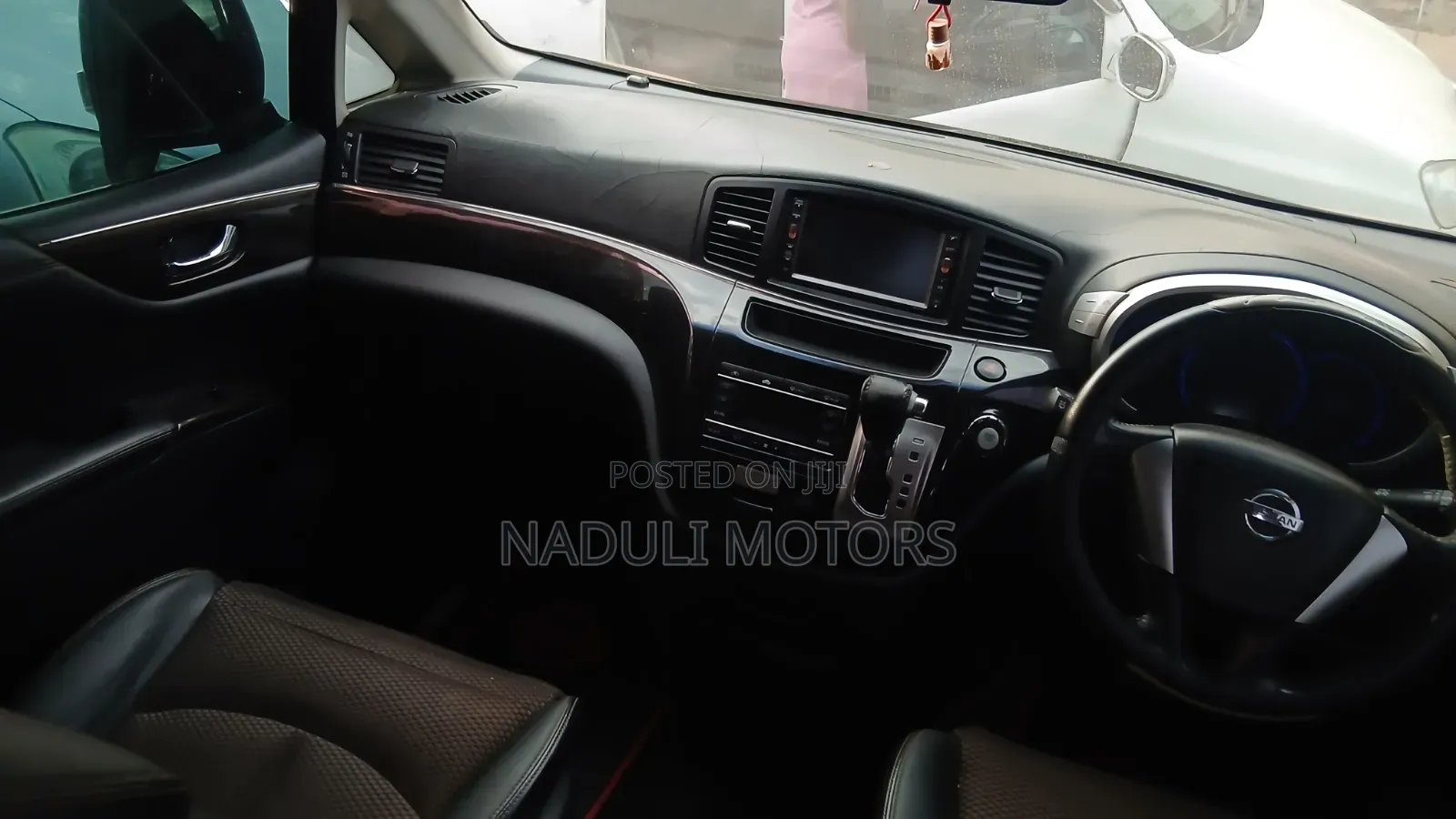 Nissan Elgrand 2018 Gray