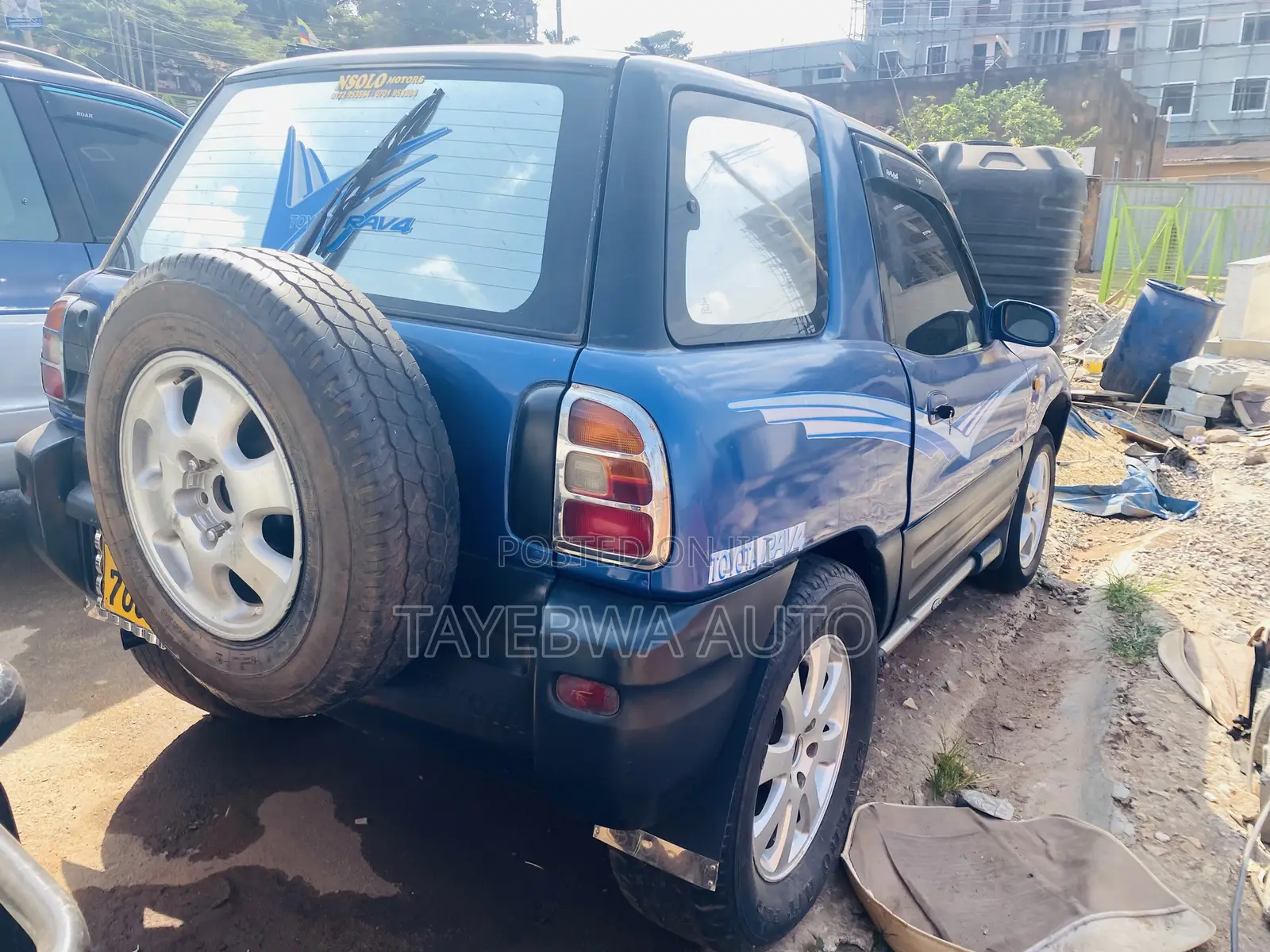 Toyota RAV4 1999 Blue