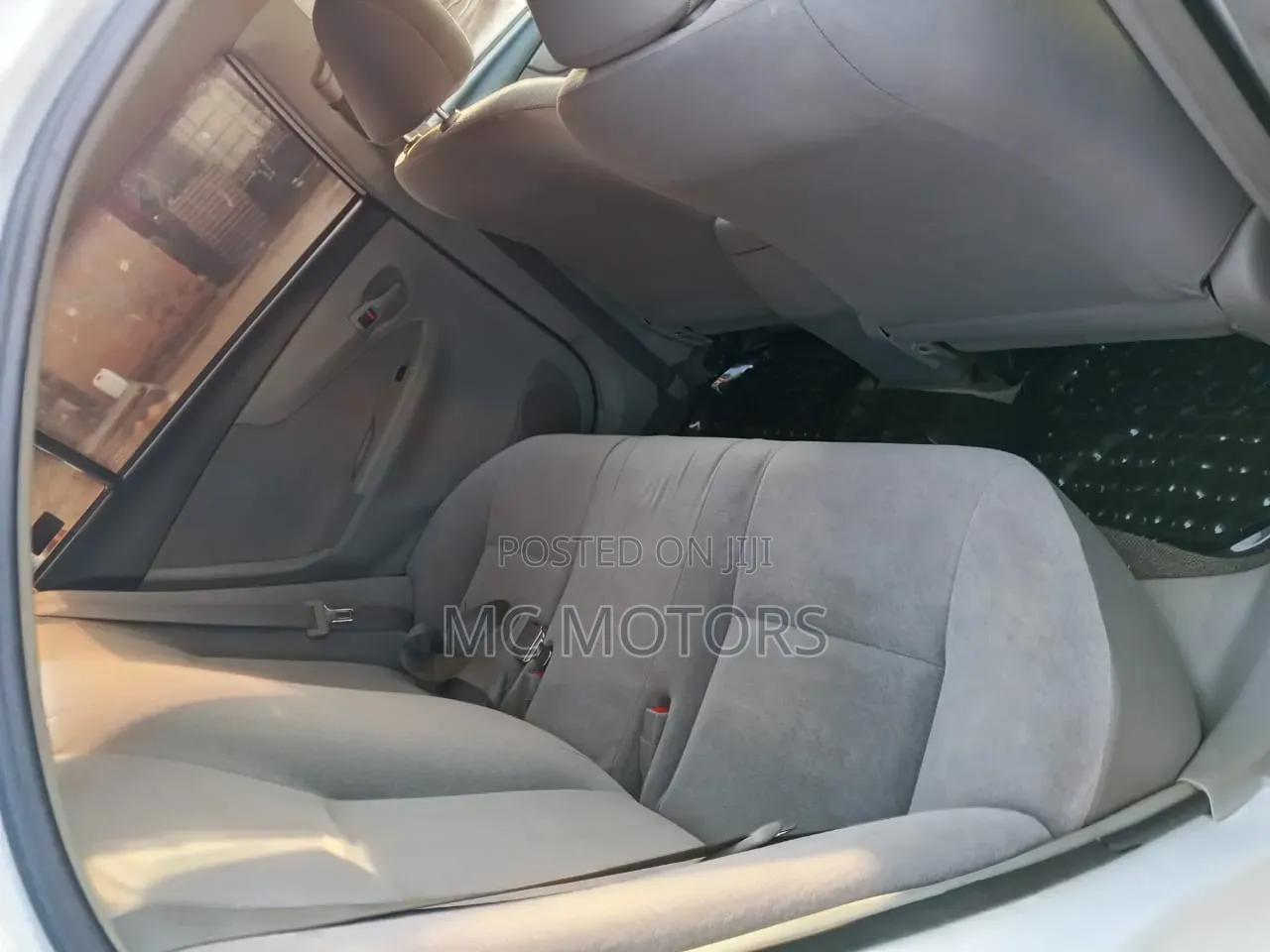 Toyota Axio 2009 White