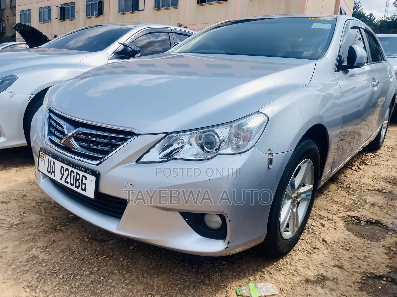 Toyota Mark X 2012