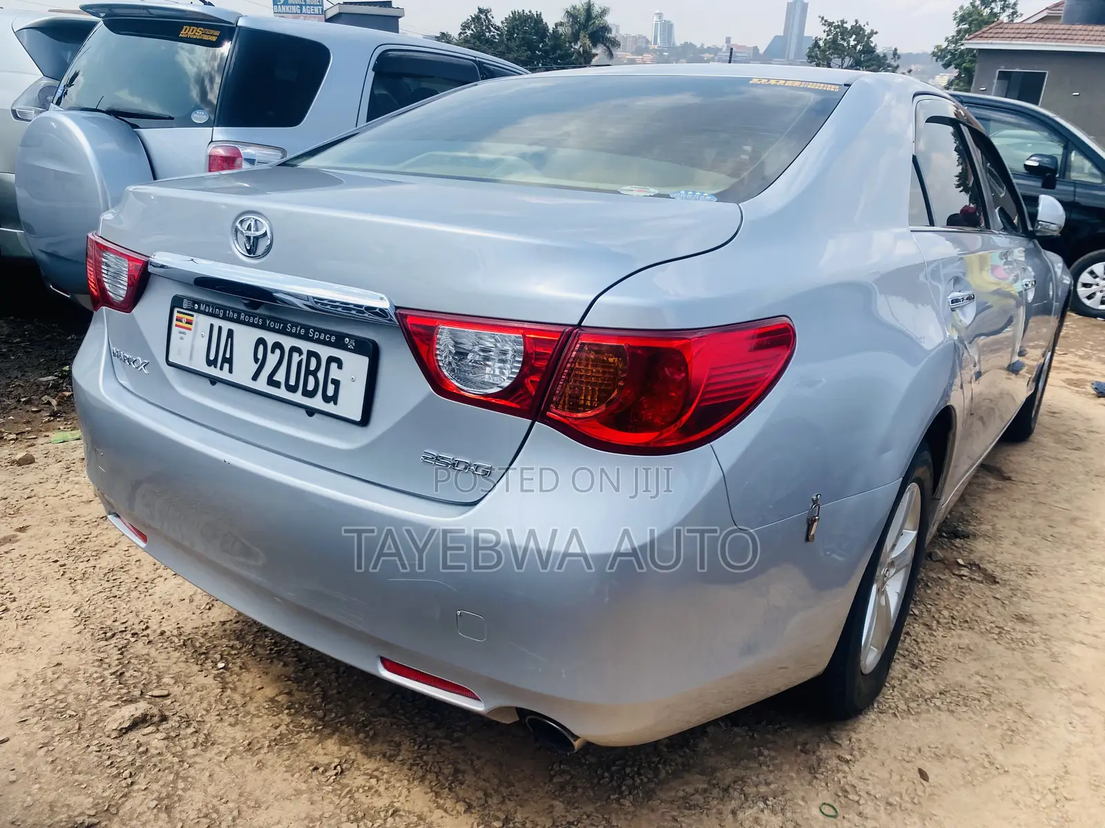 Toyota Mark X 2012
