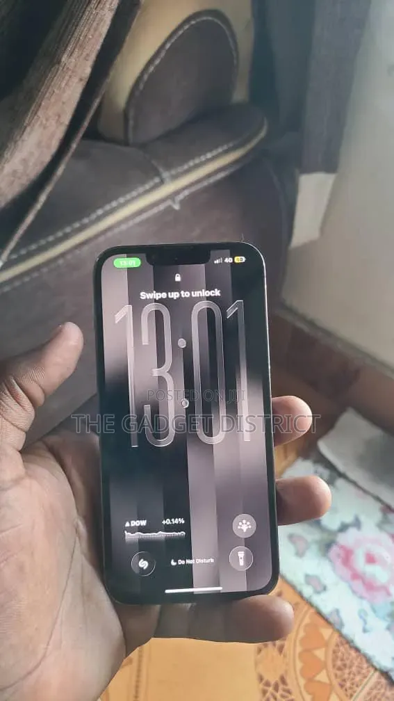 Apple iPhone 13 128 GB Red