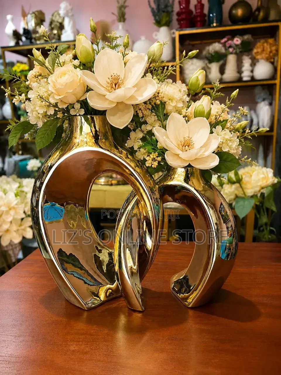 Shiny Gold-Plated Ceramic Vase Set