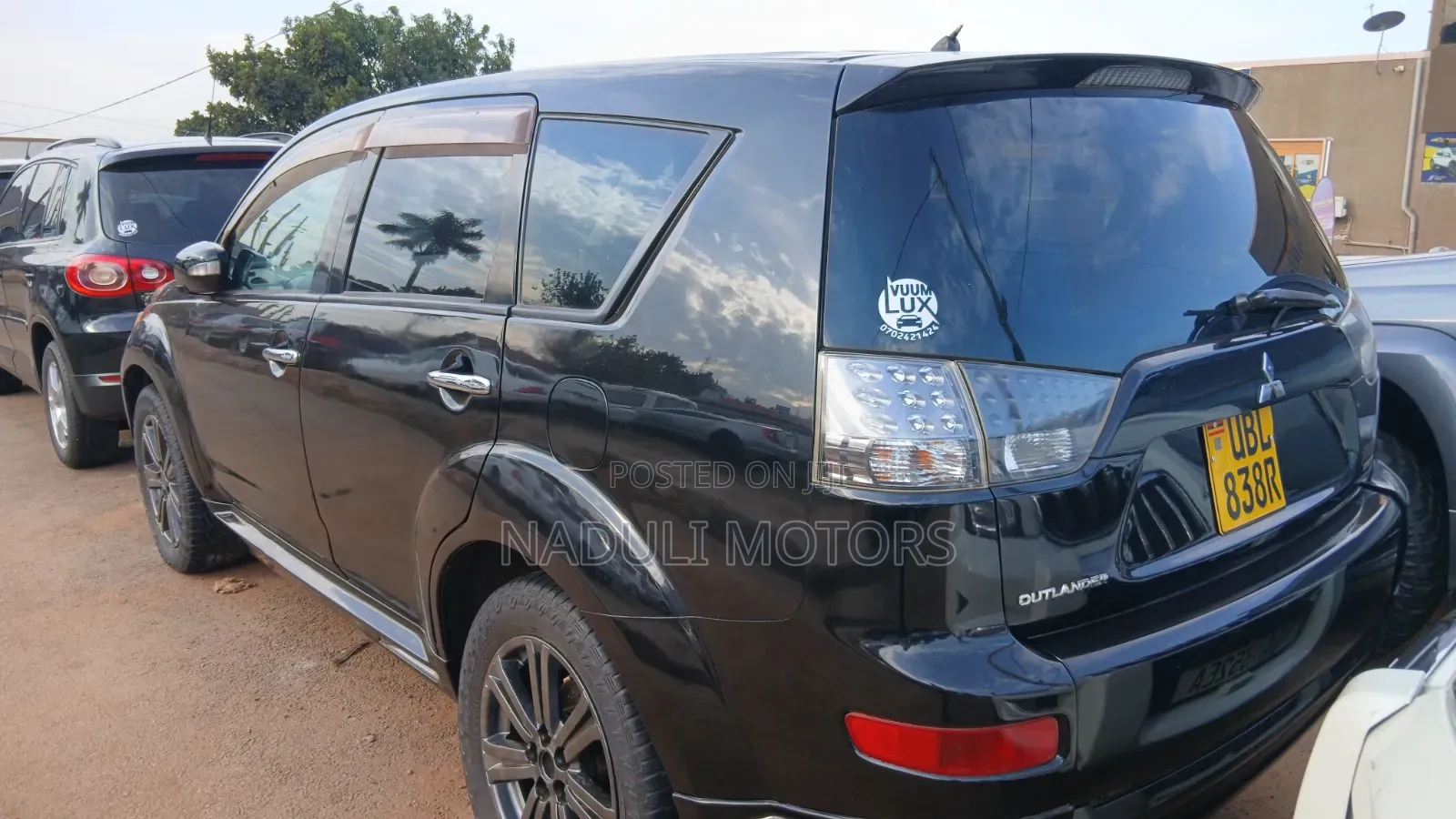 Mitsubishi Outlander 2012 Black