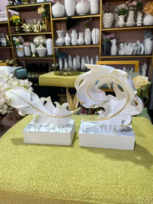 White Resin Feather Figurine Set