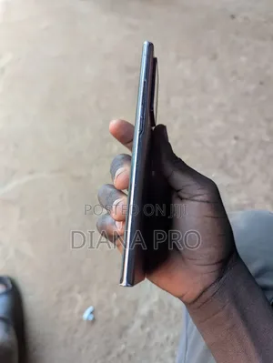 Samsung Galaxy S22 Ultra 256 GB
