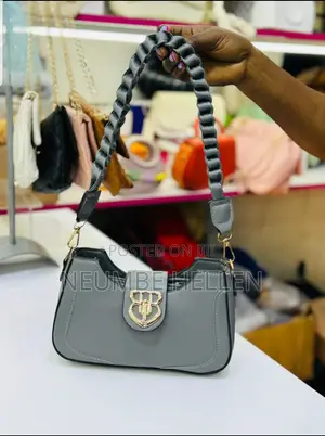 Hellena's Luxe Closet