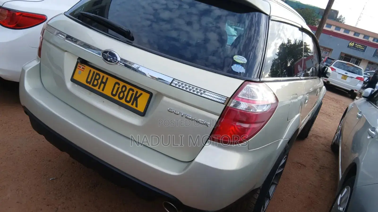 Subaru Outback 2012 Silver