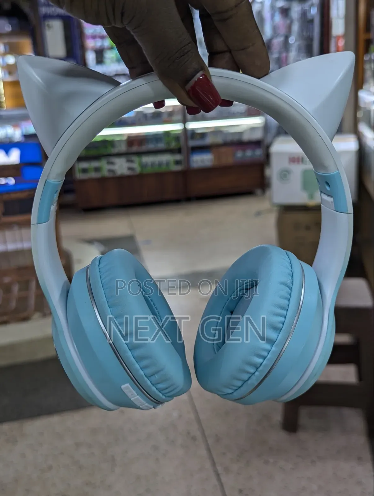 St859b Cute Cat-Ear Kids Wireless Headphones
