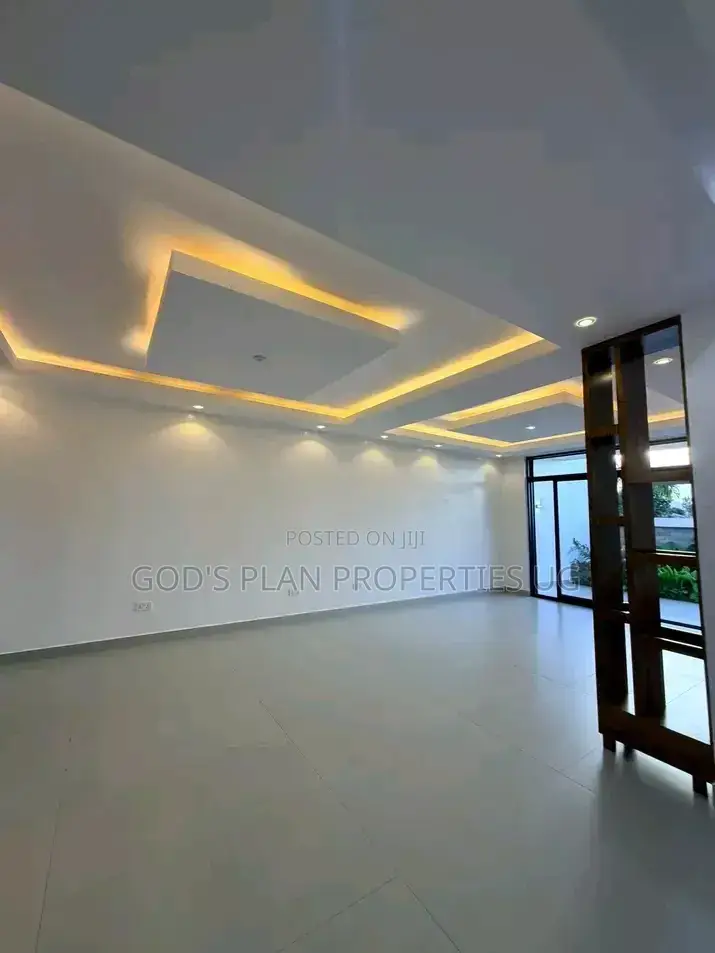 5bdrm Duplex in Mbuya Estate, Nakawa for rent