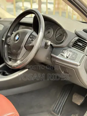BMW X3 xDrive28i 4dr SUV AWD (2.0L 4cyl Turbo 8A) 2014 Gold