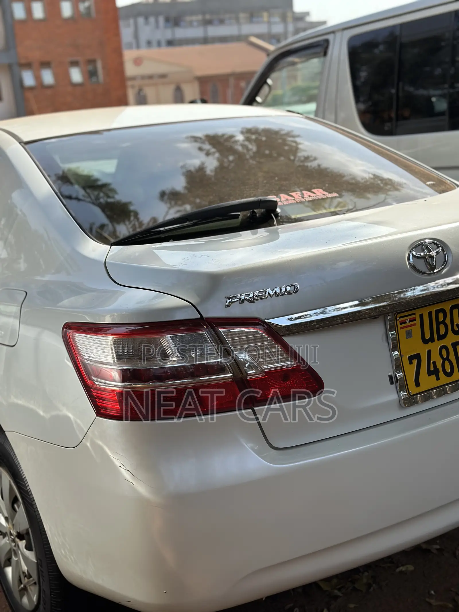 Toyota Premio 2010 White