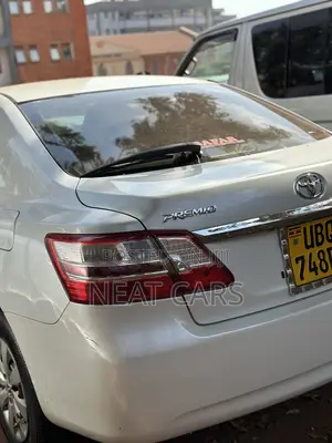 Toyota Premio 2010 White