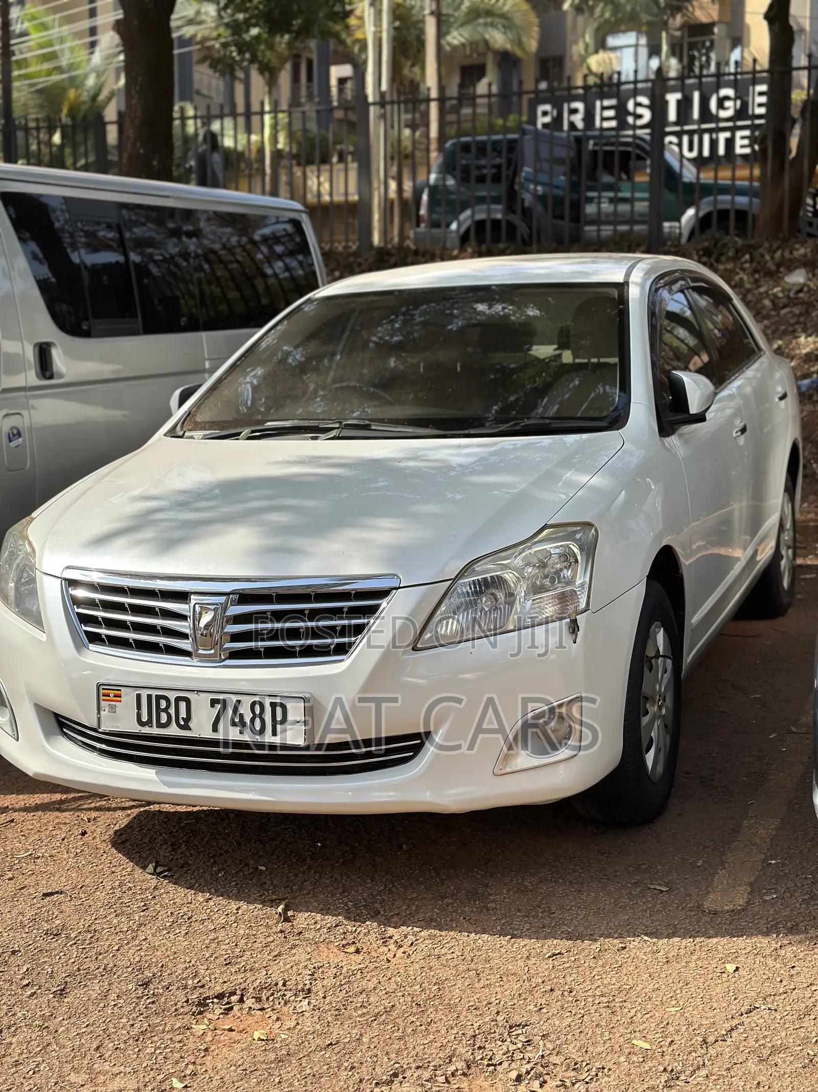 Toyota Premio 2010 White