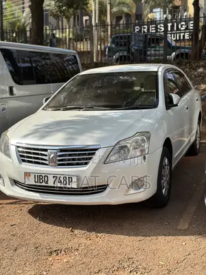 Toyota Premio 2010 White