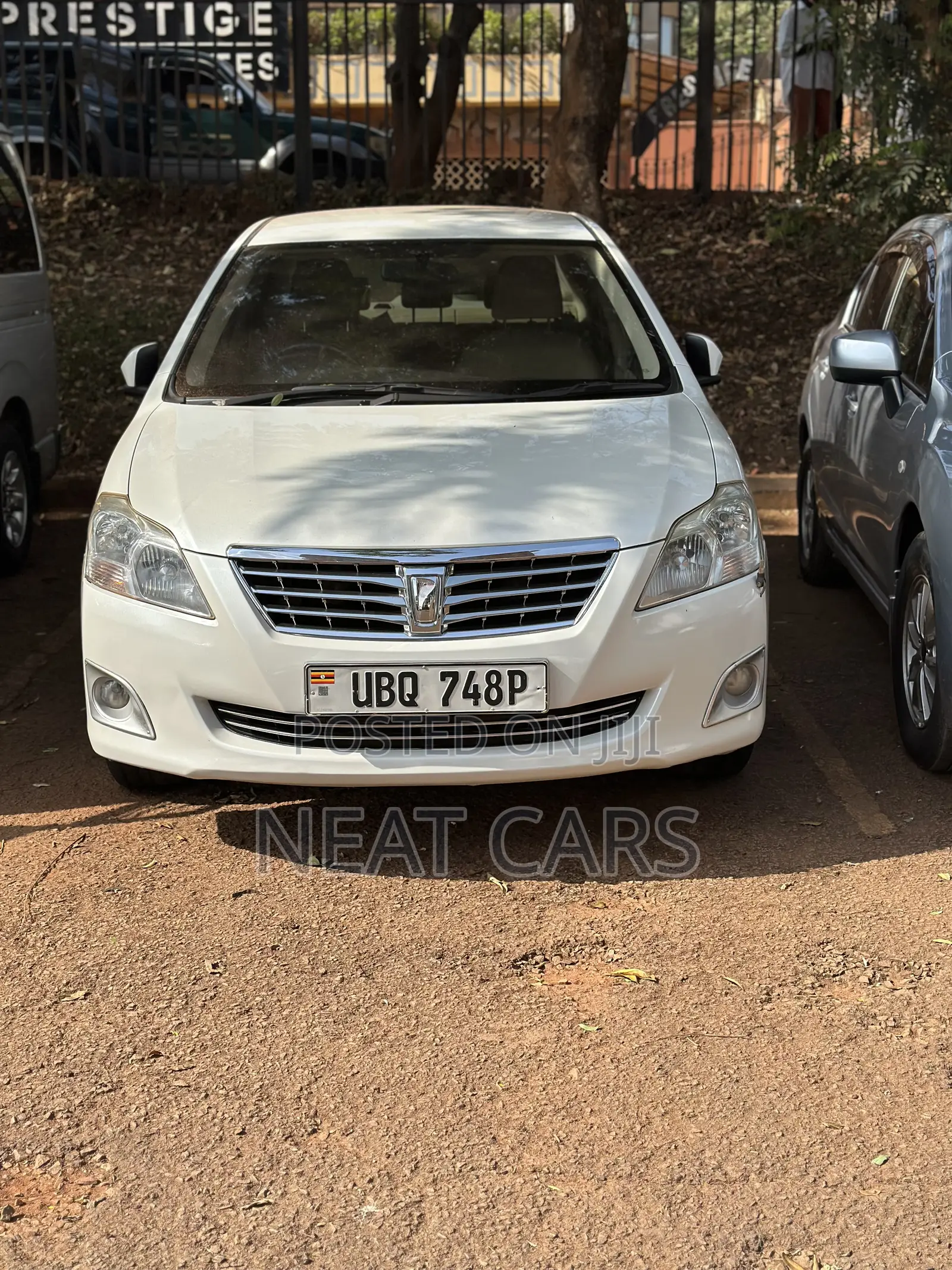 Toyota Premio 2010 White