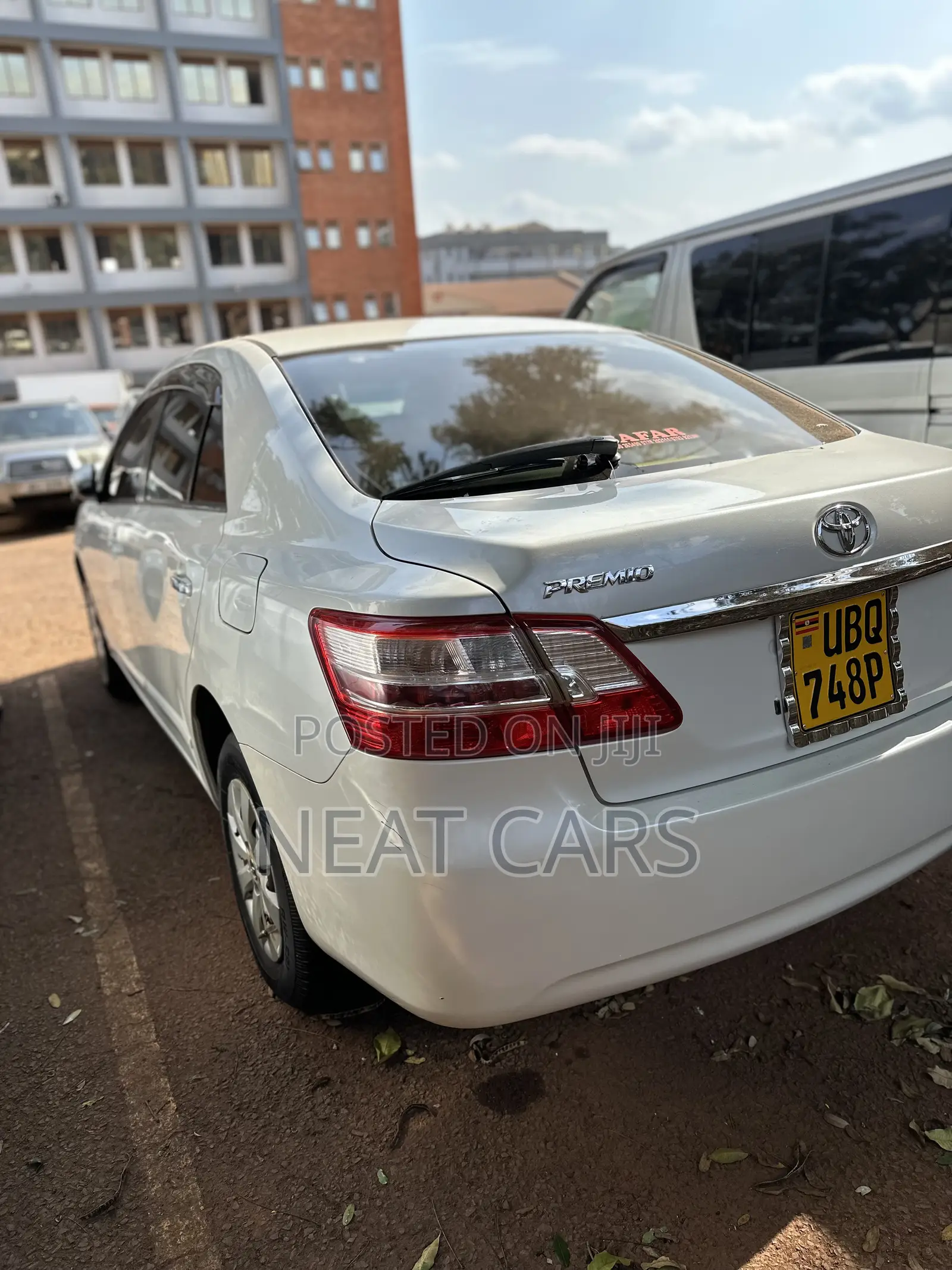 Toyota Premio 2010 White