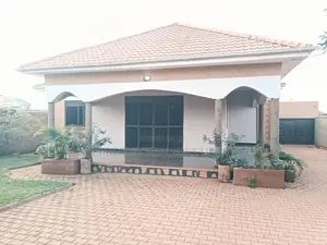 3bdrm House in Seeta-Namuganga for sale