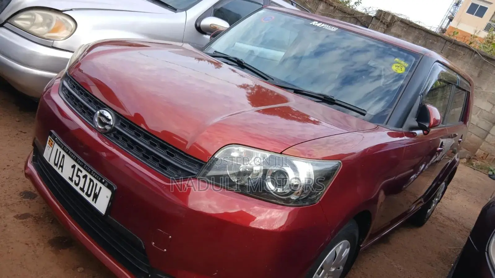 Toyota Corolla Rumion 2012 Red