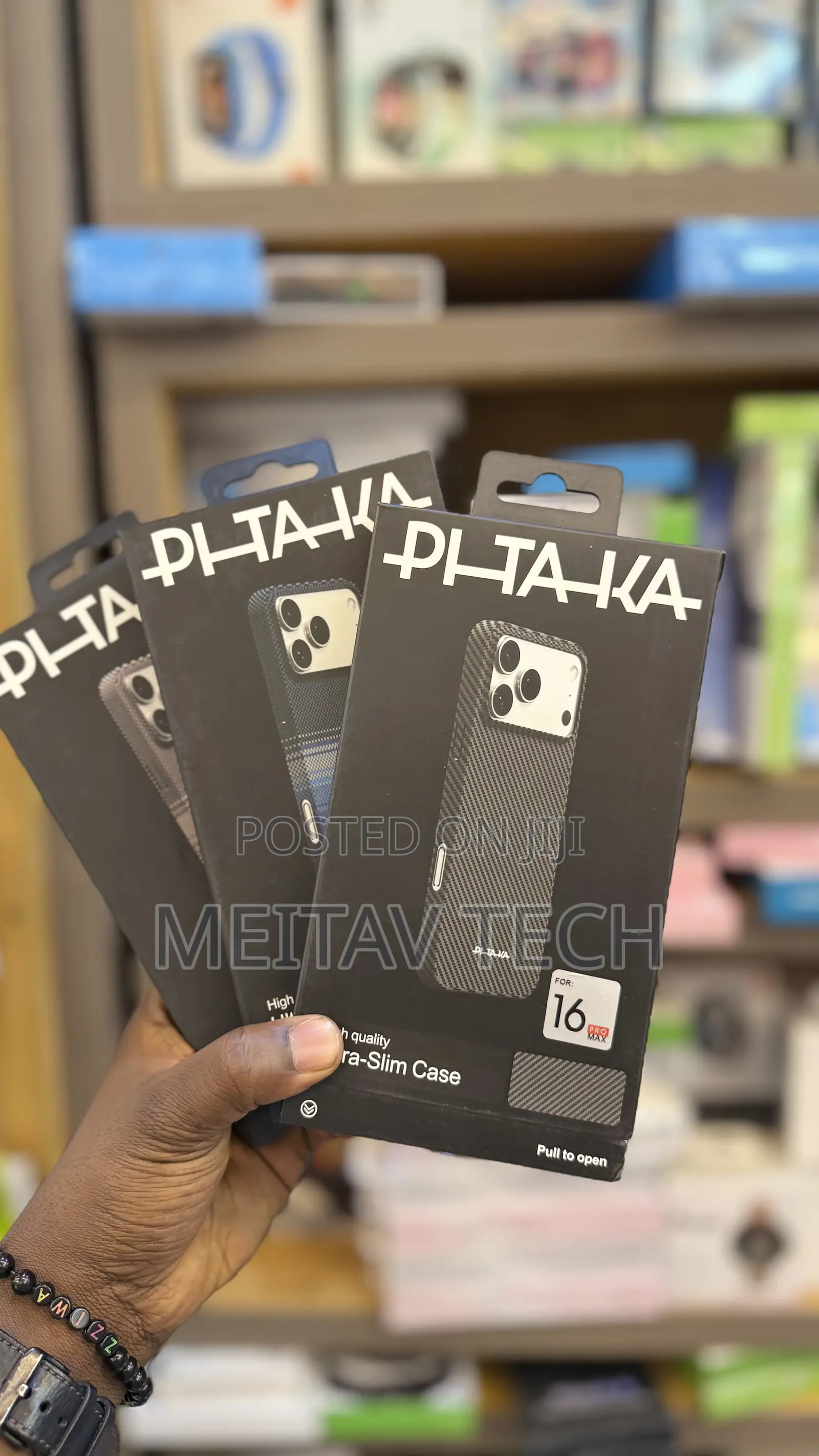 Pitaka Cover 16 Pro Max